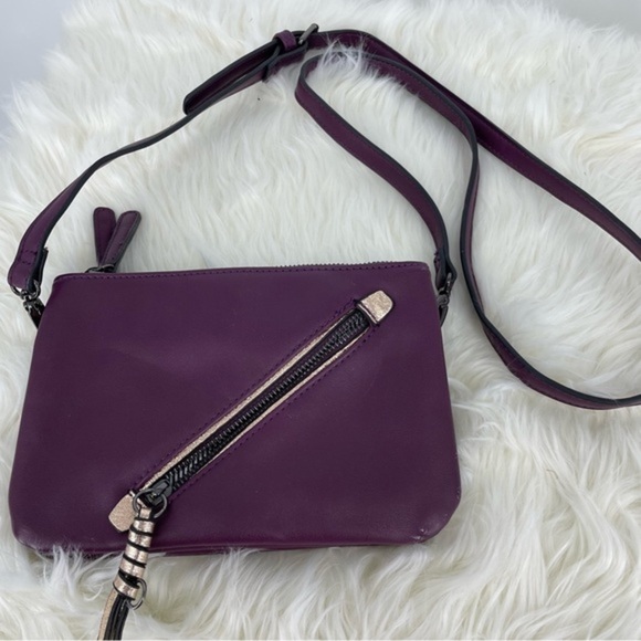 Sondra roberts squared Purple crossbody bag - Picture 2 of 8